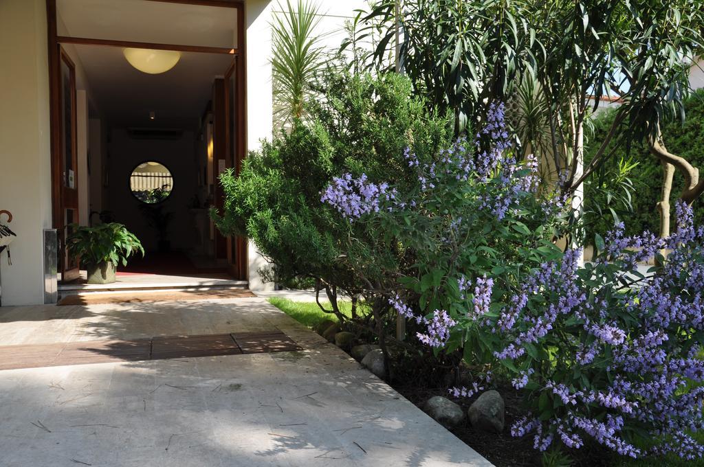 Hotel Etruria Forte dei Marmi Buitenkant foto