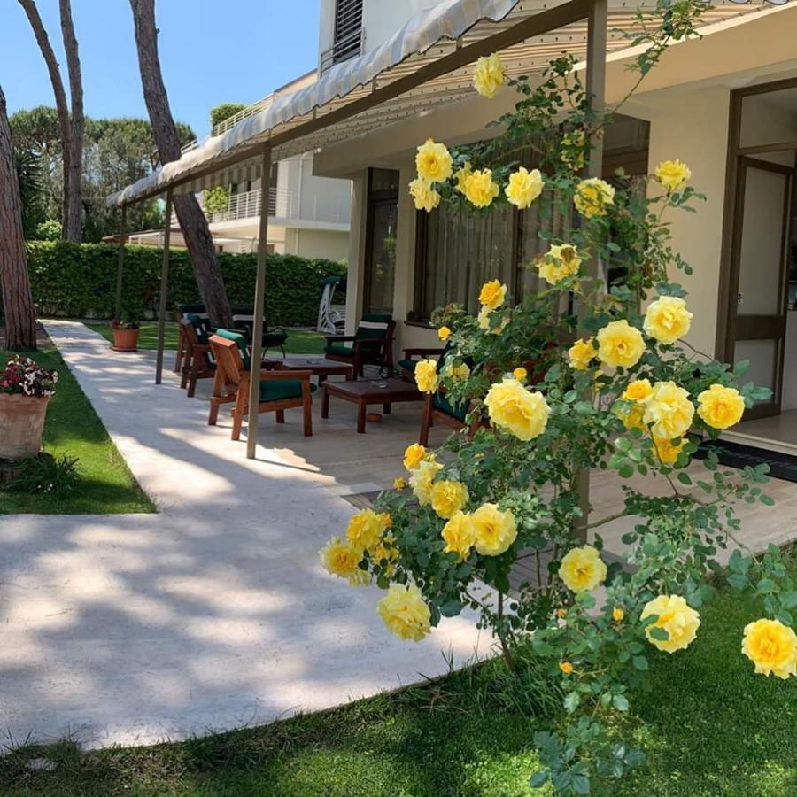 Hotel Etruria Forte dei Marmi Buitenkant foto